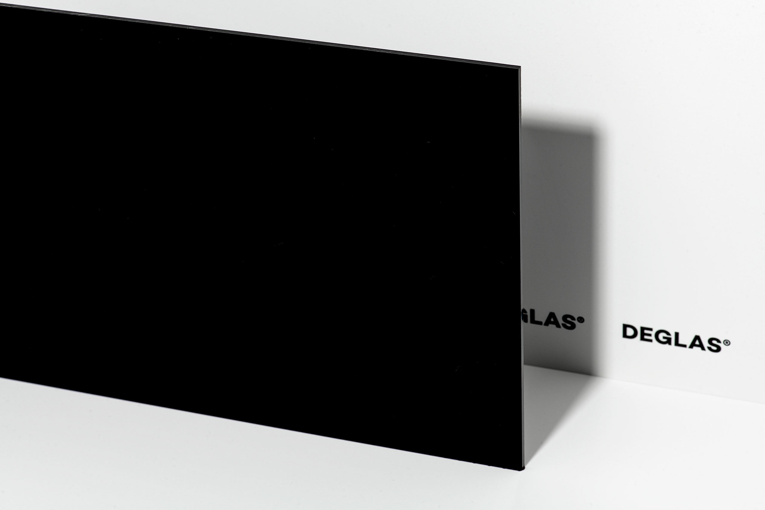 DEGLAS® XT Platte schwarz 70288 (Nachfolger von 70287/9N870/80870) 3050x2050x3mm